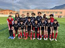 Galerie photo L équipe avec son jeune officiel 